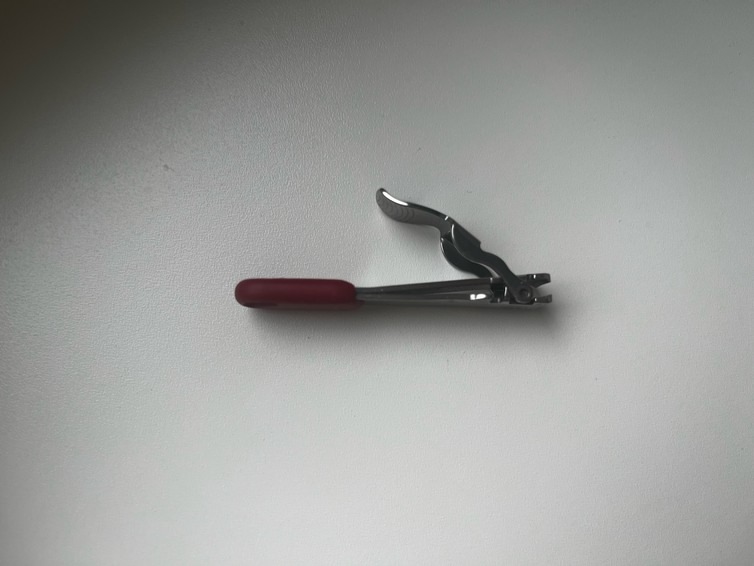 Книпсер для стрижки когтей морской свинки