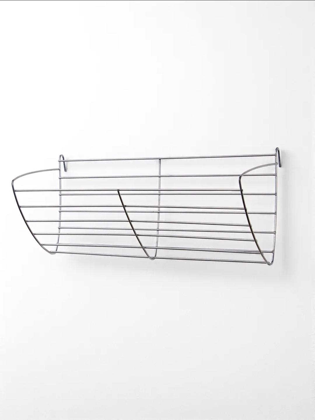 Навесной сенник удобно использовать для морских свинок